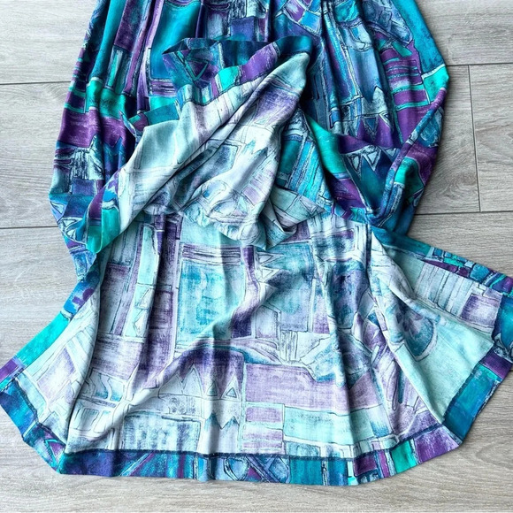 Vintage Bellessa Abstract Print Midi Maxi Skirt Made in Canada - Picture 14 of 14